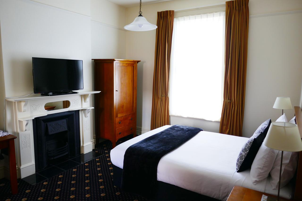 Highland House Boutique Hotel Дьюндин Экстерьер фото
