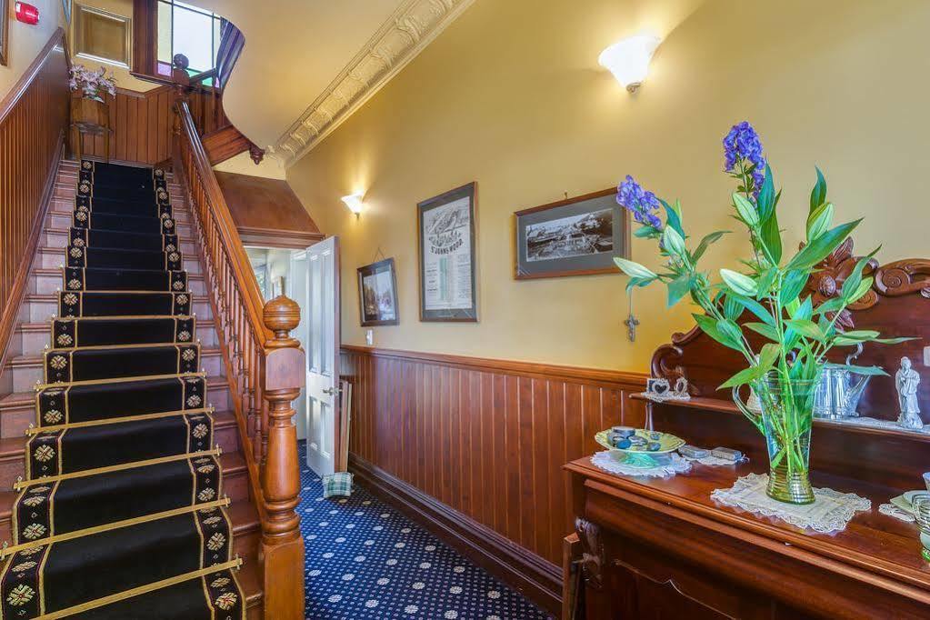 Highland House Boutique Hotel Дьюндин Экстерьер фото